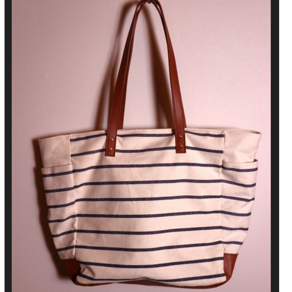 Bath & Body Works Blue Brown Cream Tote Bag NWT Faux Leather
